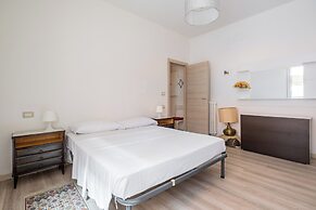 Porta Mascarella Apartment