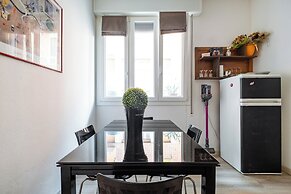 Porta Mascarella Apartment