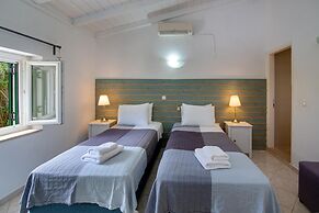 Levrecchio Beach Cottage