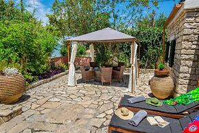 Levrecchio Beach Cottage