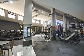 Amazing Penthouse Apartment With Rooftop Pool&bar