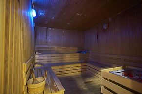 Amazing Penthouse Apartment With Rooftop Pool&bar