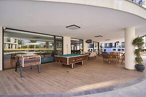 Amazing Penthouse Apartment With Rooftop Pool&bar