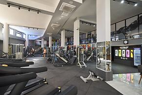 Amazing Penthouse Apartment With Rooftop Pool&bar