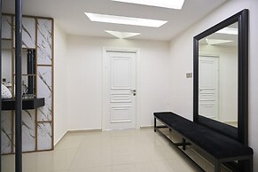 Amazing Penthouse Apartment With Rooftop Pool&bar