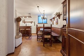 Borgo Adige 12 Apartment