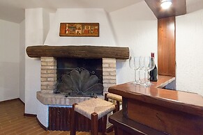 Borgo Adige 12 Apartment