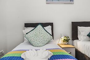 The Cheeky Chappie By My Getaways