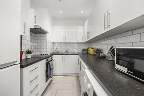 The Cheeky Chappie By My Getaways