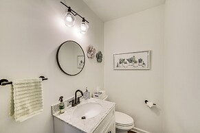 Chic Lancaster Vacation Rental, Walkable Location!