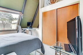 Moss Beach Oceanfront Retreat ~ 20 Mi to San Fran!