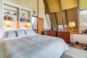 Moss Beach Oceanfront Retreat ~ 20 Mi to San Fran!