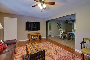 Gray Vacation Rental w/ Deck + Pond Access!