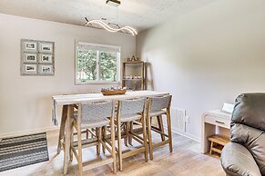 Cozy Meyers Lake Townhome: Near Hall of Fame!