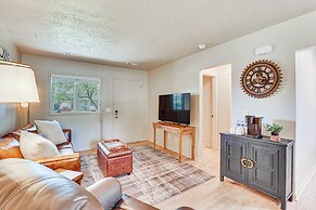 Cozy Meyers Lake Townhome: Near Hall of Fame!