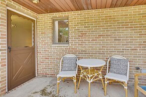 Cozy Meyers Lake Townhome: Near Hall of Fame!