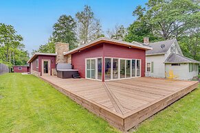 Mid-century Modern Lake Cottage in Indiana!