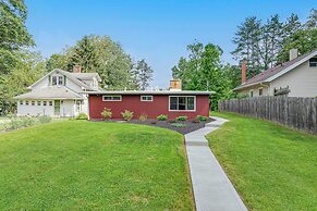 Mid-century Modern Lake Cottage in Indiana!