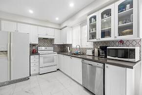 GLOBALSTAY Rooming House in Scarborough