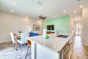 ~ 11 Mi to Disney: Bright Kissimmee Townhome!