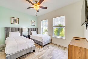 ~ 11 Mi to Disney: Bright Kissimmee Townhome!