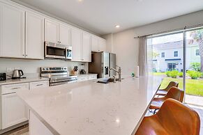 ~ 11 Mi to Disney: Bright Kissimmee Townhome!