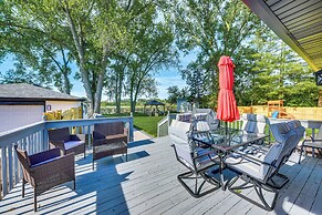 Lakefront Antioch Home w/ Dock, Kayaks & Game Room