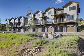 Peaceful Crested Butte Townhome w/ Mountain Views
