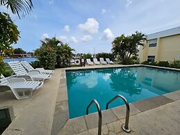 Bay View #2 2 Bedroom Townhouse by RedAwning