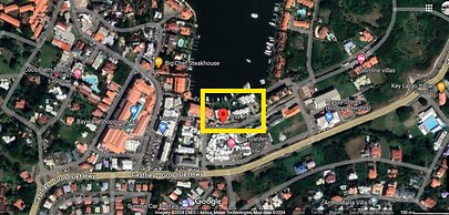 Bay View #2 2 Bedroom Townhouse by RedAwning