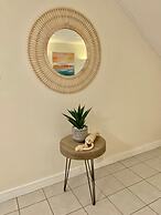 Bay View #2 2 Bedroom Townhouse by RedAwning