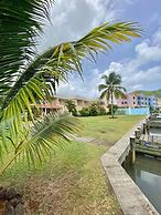 Bay View #2 2 Bedroom Townhouse by RedAwning