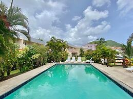 Bay View #2 2 Bedroom Townhouse by RedAwning