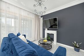 Warsaw Apartment by Renters Prestige