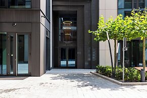 Warsaw Apartment by Renters Prestige