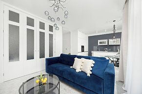 Warsaw Apartment by Renters Prestige
