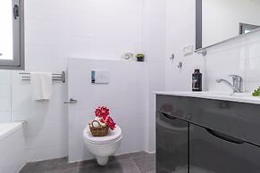 HaRav Agan 12 - Isrentals