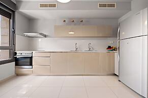 HaRav Agan 12 - Isrentals