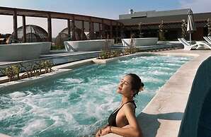 Apec Mandala Cham Bay