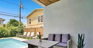 Chic 3BR w/ Pool Near Las Olas Blvd & Beach