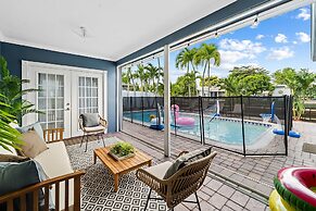 Peaceful 5BR -waterway Views & Private Heated Pool