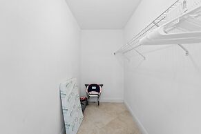 4BR Intracoastal Retreat With Pool, Games & More!