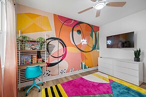 New-6br Discovilla- Sleeps16 Heated Pool & More