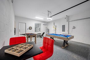 New-6br Discovilla- Sleeps16 Heated Pool & More