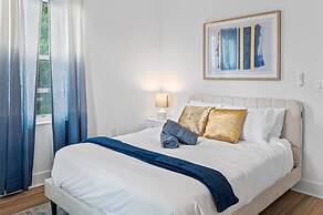 New-6br Discovilla- Sleeps16 Heated Pool & More