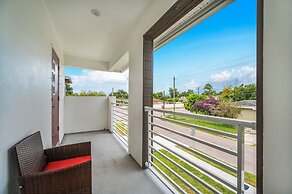 Luxury Home w Heated Pool, Gym, Playground & More!