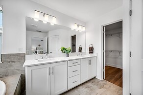 Luxury Home w Heated Pool, Gym, Playground & More!