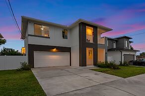 Luxury Home w Heated Pool, Gym, Playground & More!