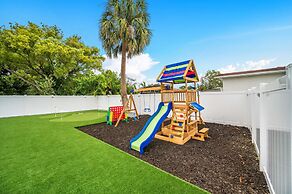 Luxury Home w Heated Pool, Gym, Playground & More!