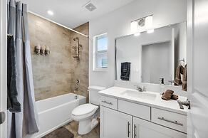 Luxury Home w Heated Pool, Gym, Playground & More!